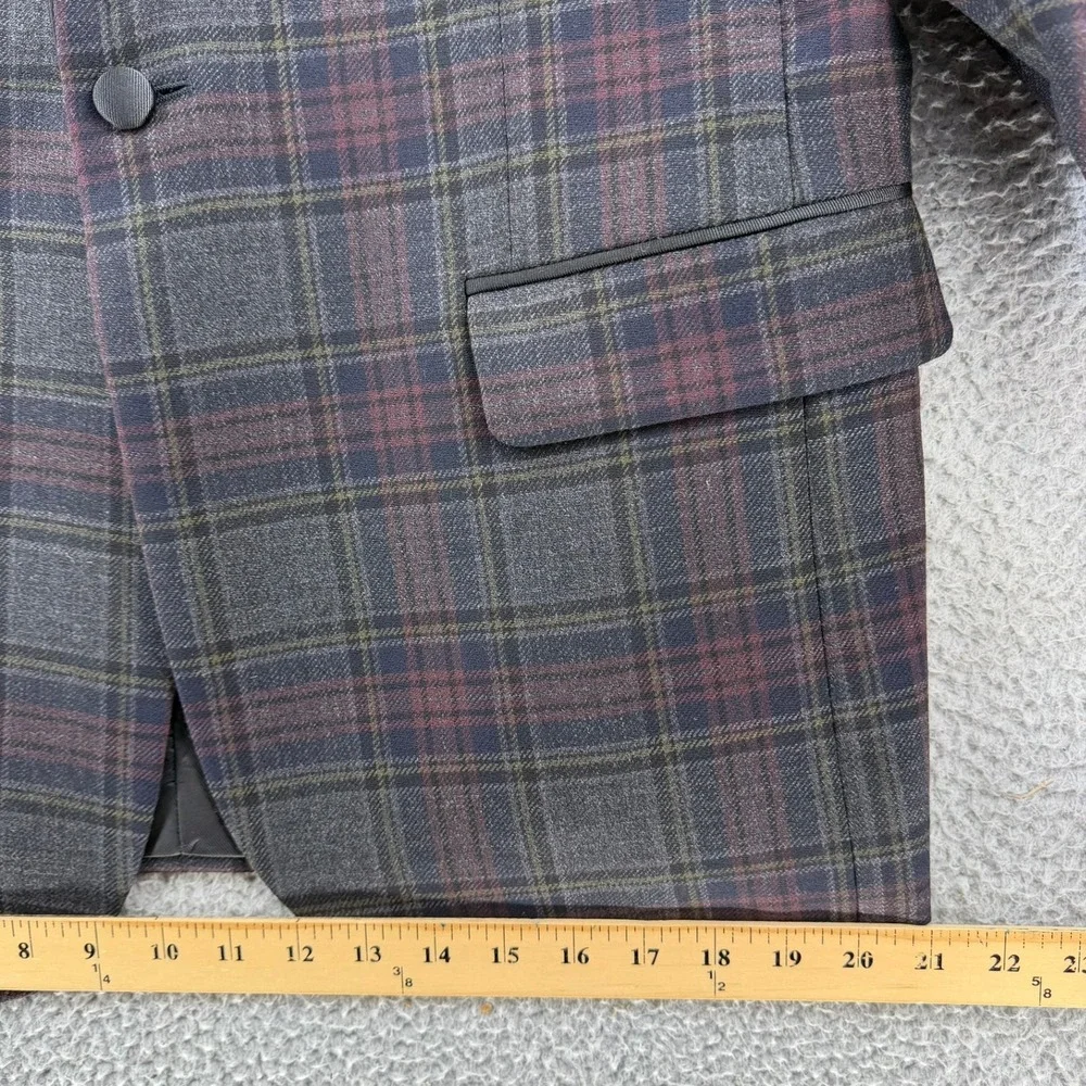 NEW Jos A Bank Plaid Tuxedo Dinner Jacket Satin Peak Lapel Burgundy Gray Men 42R